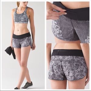 Lululemon shorts - Speed Short Size 4 Lace Rare!
